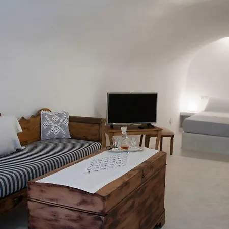 Holiday home Olyra Traditional Cave *