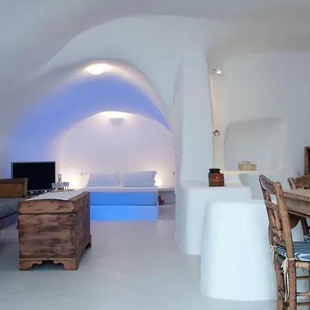 Olyra Traditional Cave Πύργος